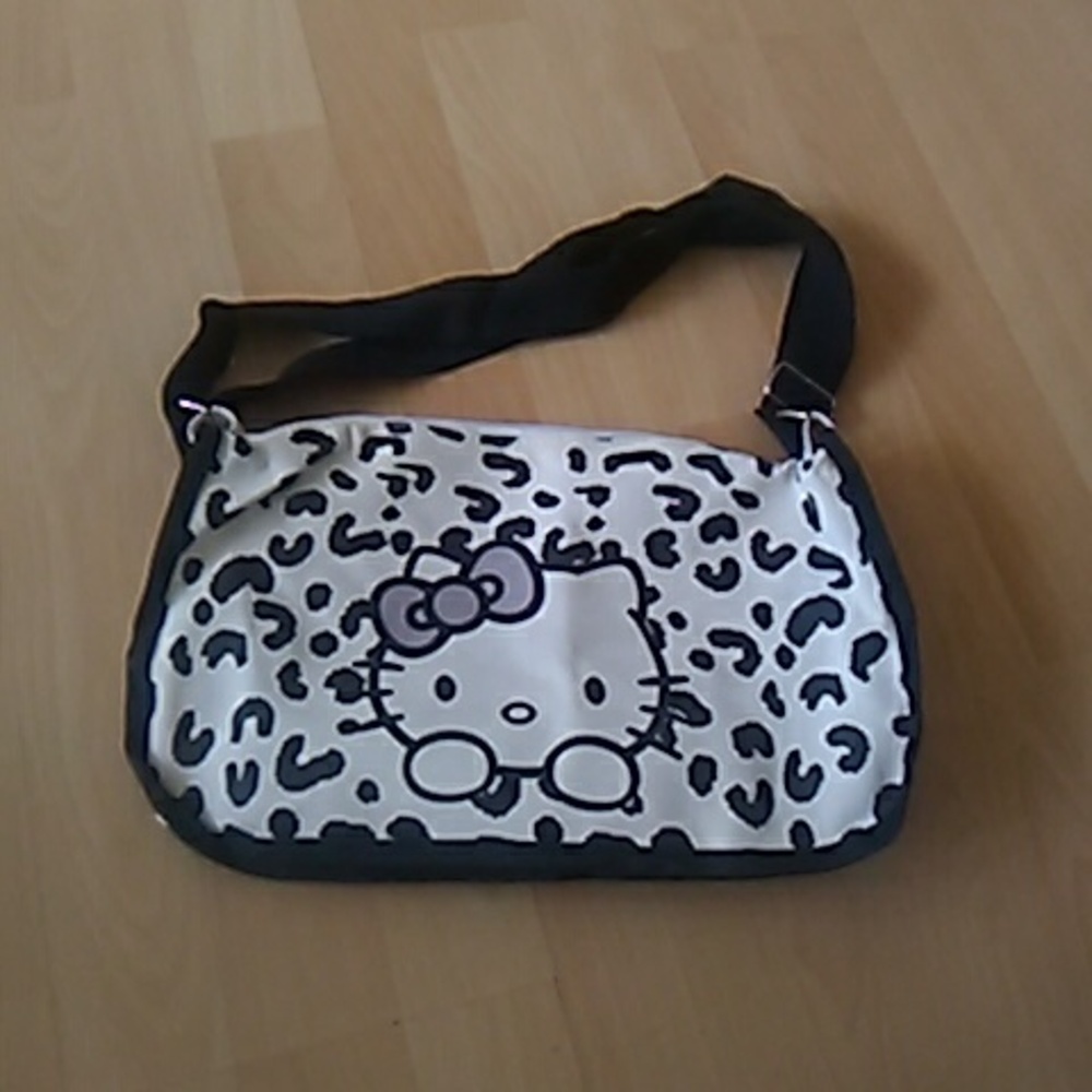 💲1⃣add On dollar▶▶▶Hello Kitty Leopard Print Shoulder Bag